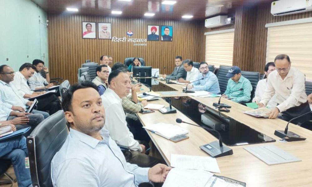 मानसून 2025 क्षति पर सचिव आपदा प्रबंधन की वीसी बैठक