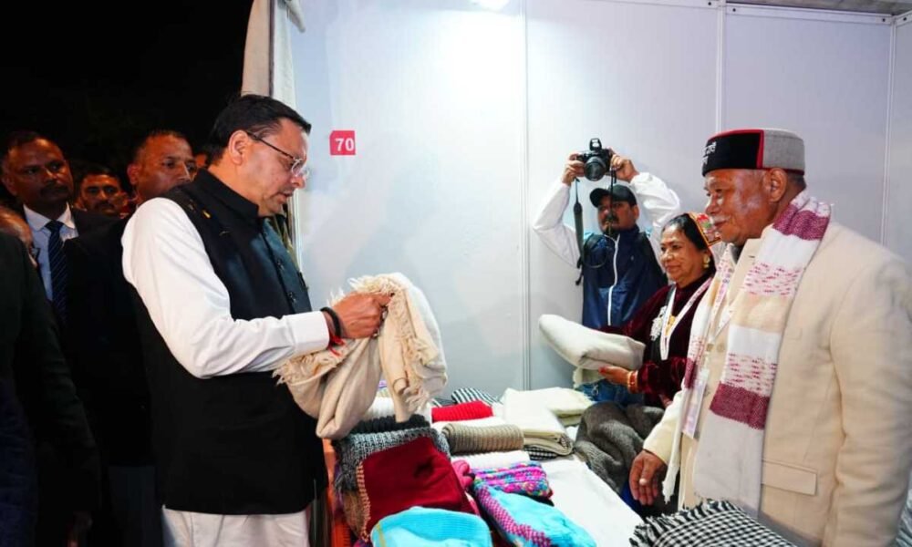 आदि गौरव महोत्सव में पहुंचे मुख्यमंत्री धामी, भगवान बिरसा मुंडा को दी श्रद्धांजलि